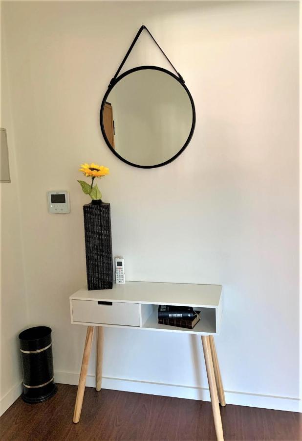 브라가 Charm City Center Apt 140M2 & Free Parking 아파트 외부 사진