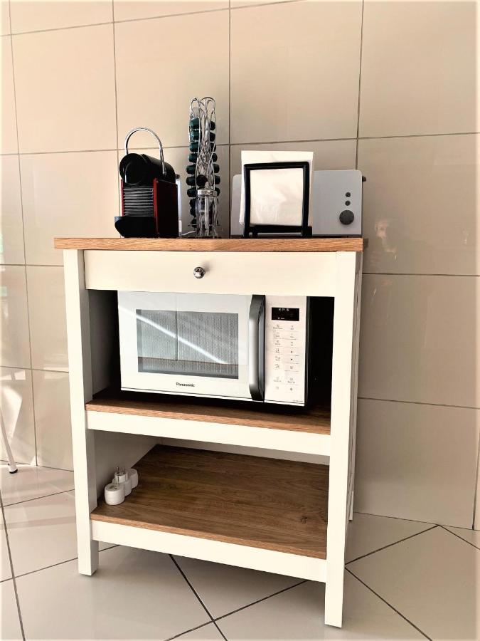 브라가 Charm City Center Apt 140M2 & Free Parking 아파트 외부 사진