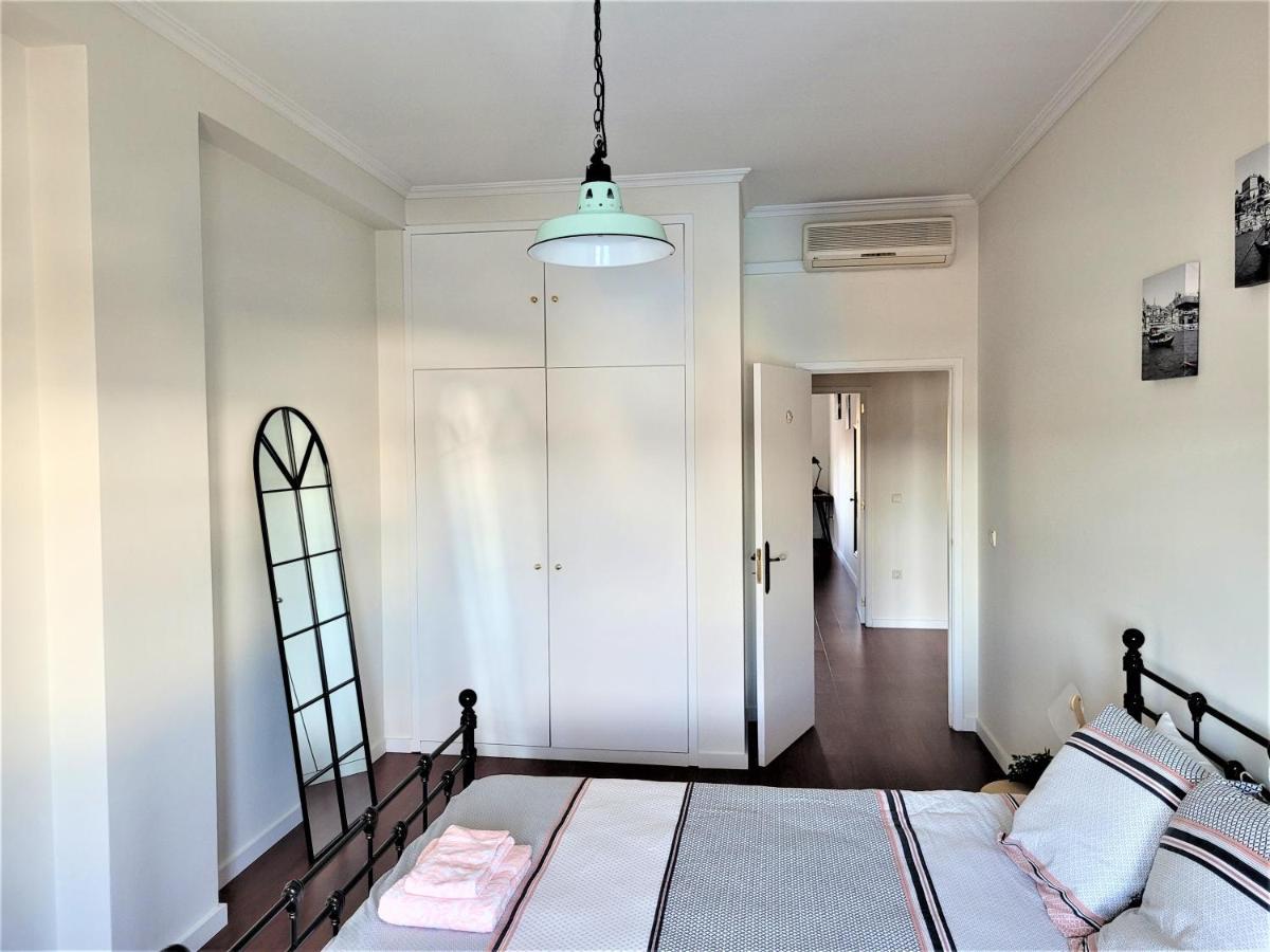 브라가 Charm City Center Apt 140M2 & Free Parking 아파트 외부 사진