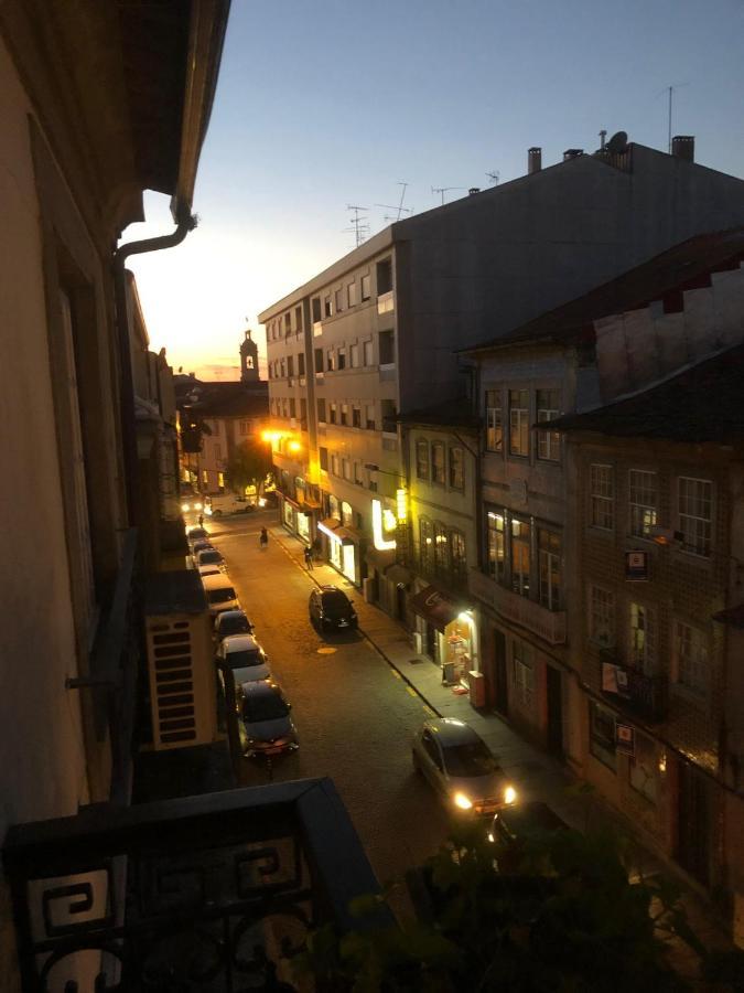 브라가 Charm City Center Apt 140M2 & Free Parking 아파트 외부 사진