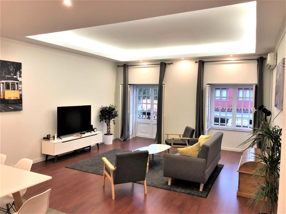 브라가 Charm City Center Apt 140M2 & Free Parking 아파트 외부 사진
