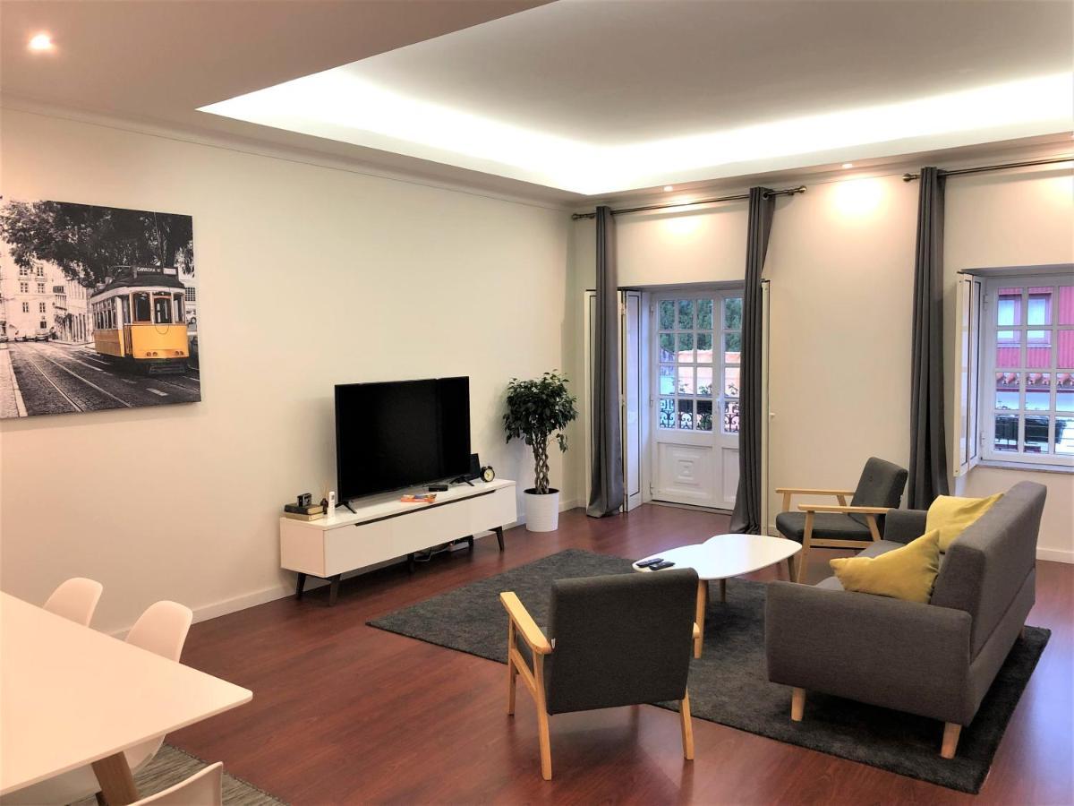 브라가 Charm City Center Apt 140M2 & Free Parking 아파트 외부 사진